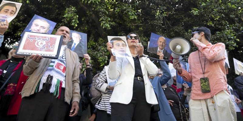 Après les lourdes condamnations, la colère gronde : les familles des détenus politiques brisent le silence
