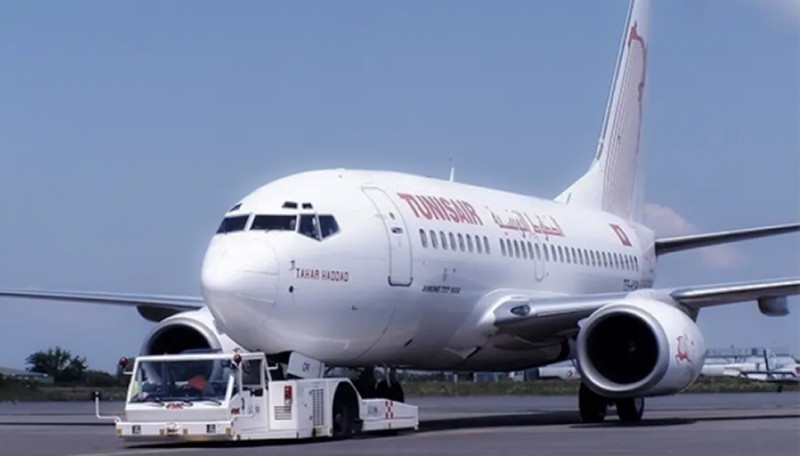 Vol Tunisair Tunis-Montréal : Plus de 24 Heures de Retard, Colère et Fiasco à l’Aéroport