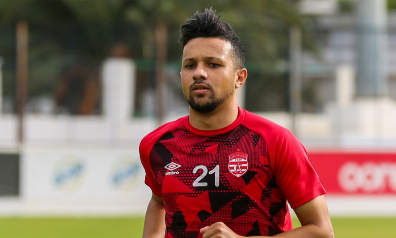 Le Club de football tunisien La Jeunesse Sportive de Gergis recrute Adam Taous