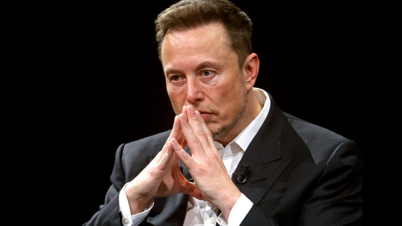Elon Musk réitère son avertissement : l'intelligence artificielle pourrait être plus dangereuse que la bombe nucléaire