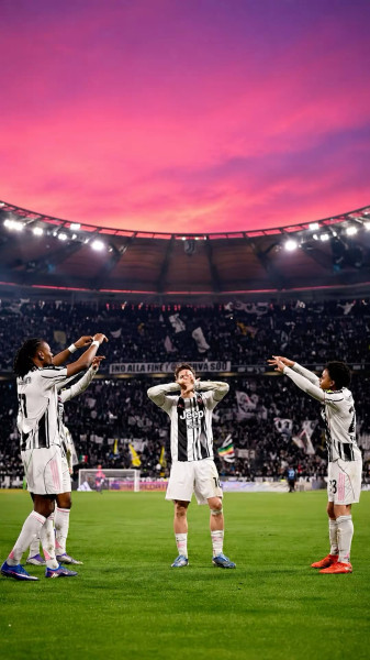 La Tournée Maghrébine de la Juventus Enflamme les Tribunes