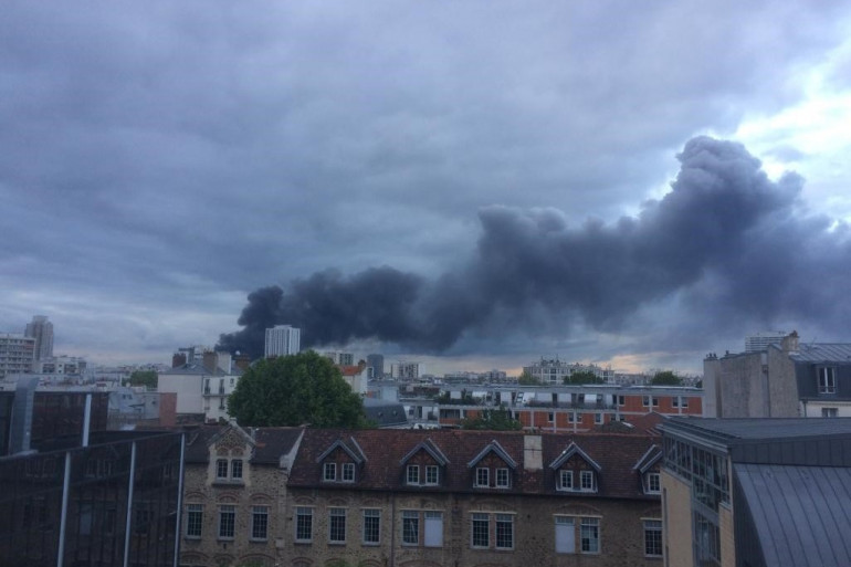 Aubervilliers: Un incendie ravage une usine de textile en Tunisie