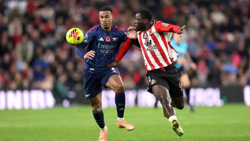 La capitale tunisienne vibre au rythme de la rencontre historique entre Sunderland et Arsenal