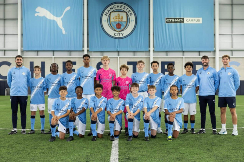 Manchester City et Coventry City : L'impact des clubs anglais sur les jeunes talents tunisiens