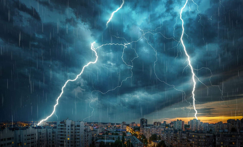 Un violent orage éclate en Tunisie: les habitants pris au dépourvu