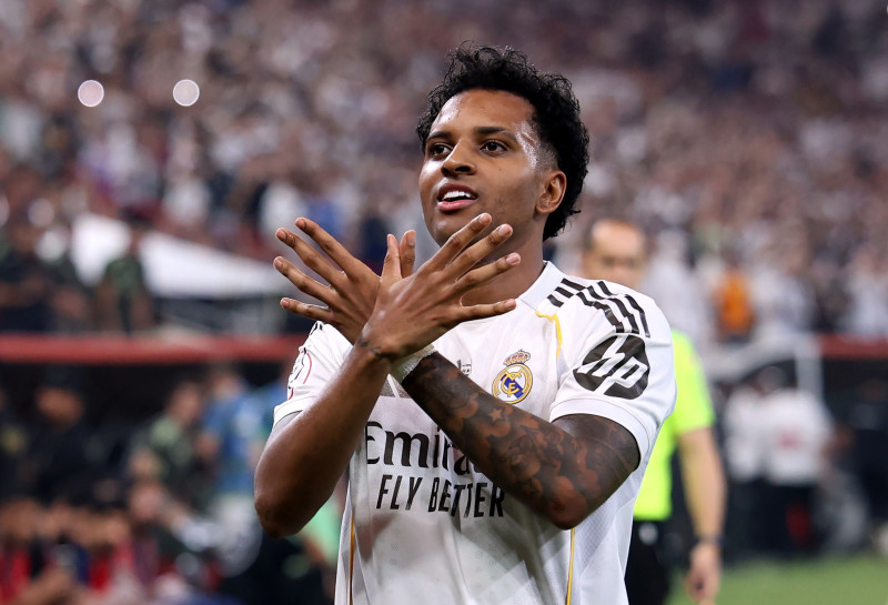 Real Madrid l'emporte 2-0 contre le FC Barcelone lors du 193e Clasico