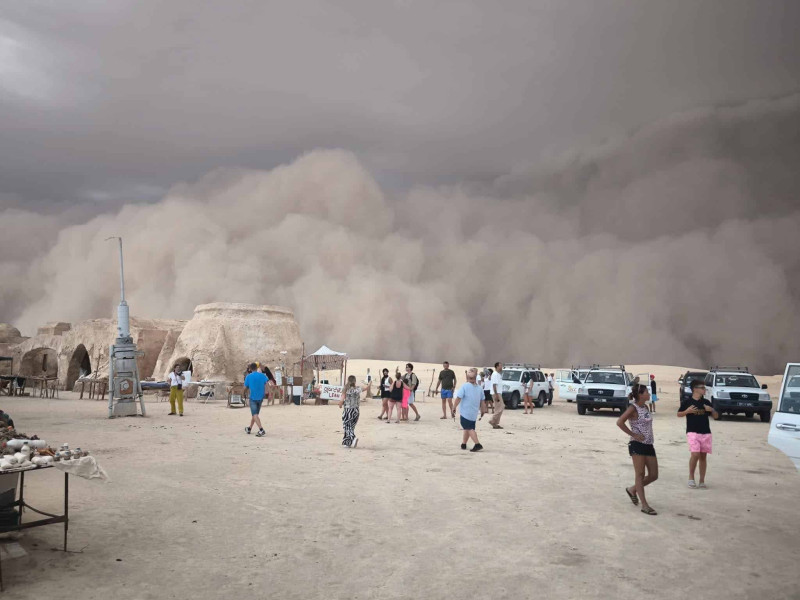 Tempêtes de sable en Tunisie: Quand la nature impose son rythme